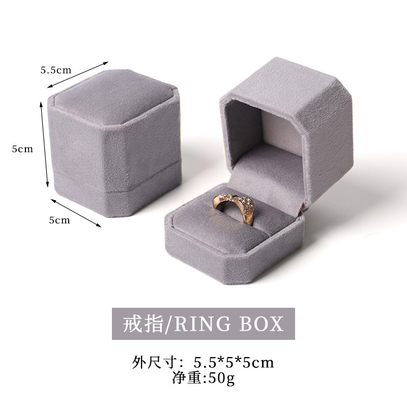 Nuevo joyero octogonal de terciopelo, caja para pendientes y anillos para el 25 aniversario, caja para guardar collares, pulseras y brazaletes con un toque de alta gama. image 7