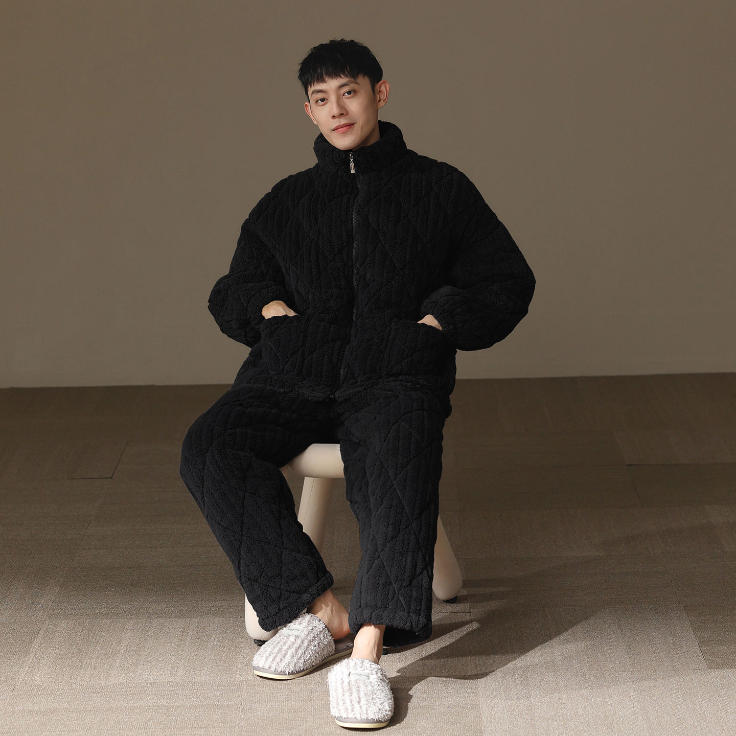 [Extra Thick] Three-Layer Quilted Pajamas for Men in Winter, Thickeneded and Velvet, Warm Teenagers, High-Neck Zipper Home Clothes Set