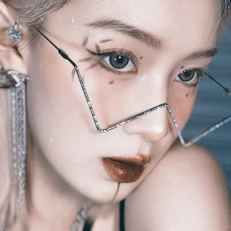 ins half-frame glasses frame without lens female European and American w style metal chain net red TikTok same style glasses frame concave shape