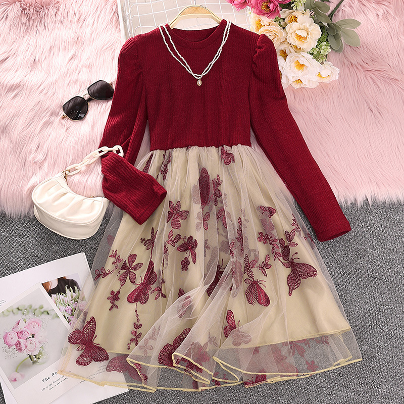 Girls' dress 2024 spring new children's embroidered dress Western style knitted stitching mesh princess dress children's clothing