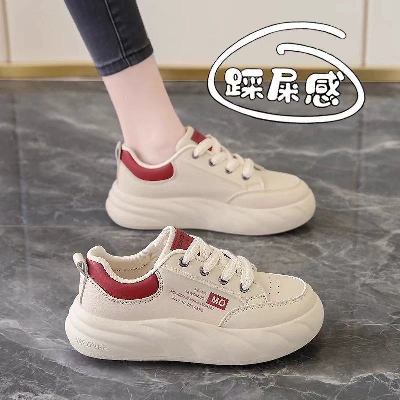 Толстая подошва увеличила обувь для женщин, студентки, одиночные туфли, модные маленькие белые туфли, 2025 весна и лето новые повседневные кроссовки