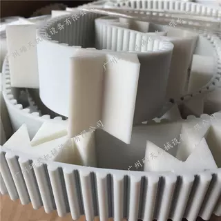 定制输送型同步带加螺母加工V型自动化机器人用异型附件工业皮带