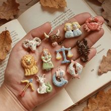 ���R�d���u�ɐۺ��s�L���ɫ�ʯʮ������ϵ�в��P��Ʒ���18K