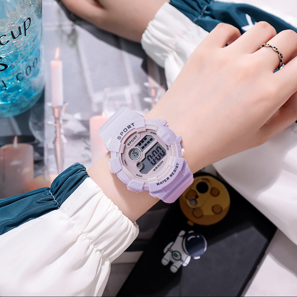 Nuevo reloj electrónico Macaron para estudiantes masculinos y femeninos, reloj despertador deportivo para estudiantes de secundaria, reloj de moda luminoso para parejas