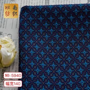 �͹��L����׺��İ�С��ɫ�����������L�����R�����b�ֹ�Ь�Ứ��