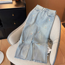 实拍韩版设计感国风刺绣花烫钻高腰显瘦开叉毛边中长牛仔半身裙女