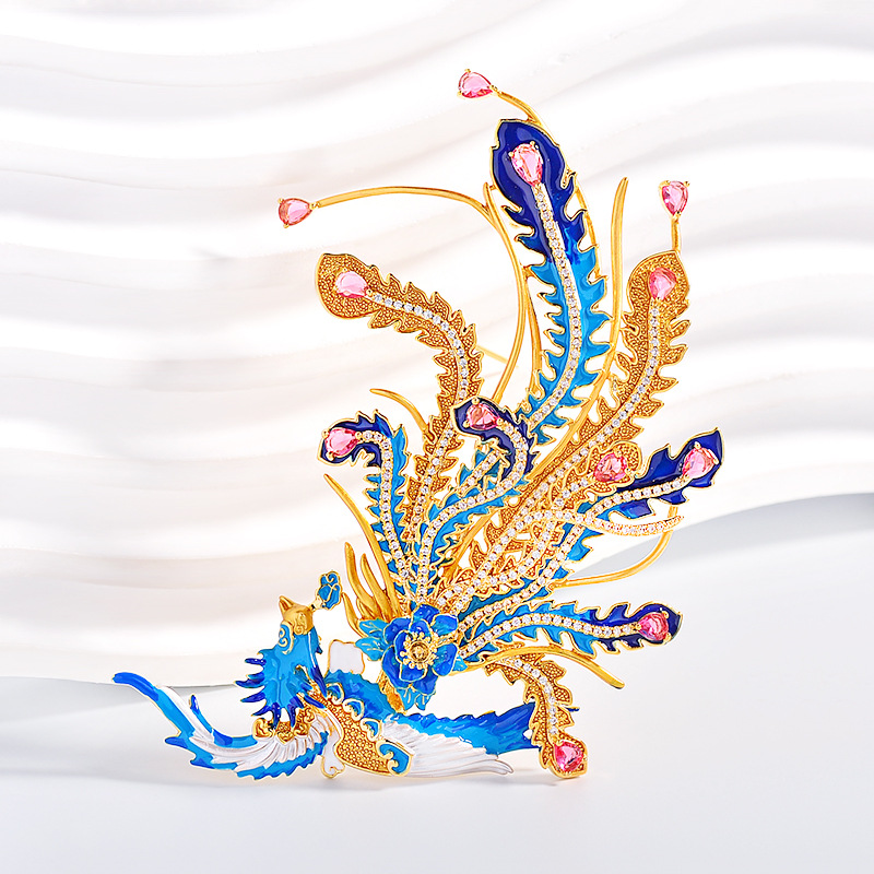 Elegant Phoenix Brooch with a Noble and Grand Enamel Design, Versatile Clothing Accessory for Qipao