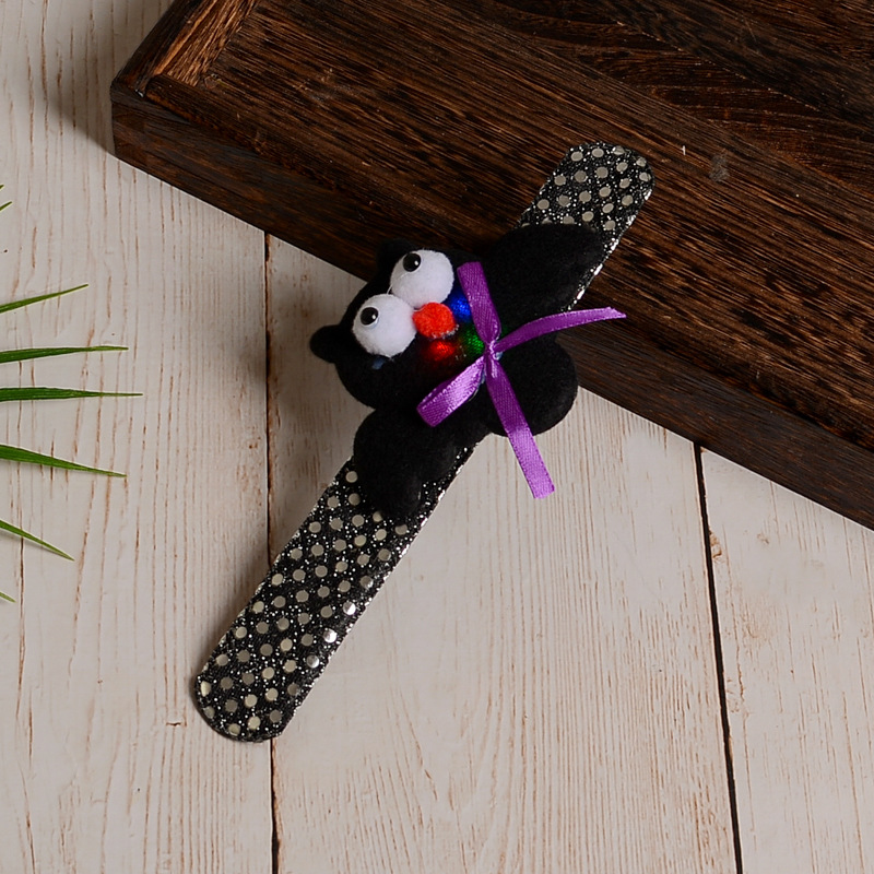 Halloweeni litrid helendavad kõrvitsad, nahkhiire, kummitus, patsutusrõngas, käevõru, laste mänguasjad, Halloweeni väikesed kingitused_voghion.com