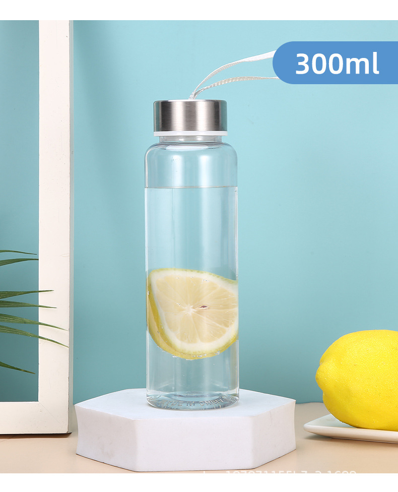 Kreative Wasserflasche aus Kunststoff mit Edelstahlverschluss, offener Sporttrinkbecher, tragbare Reisetasse, Studentenbecher, tragbare Weltraum-Tasse