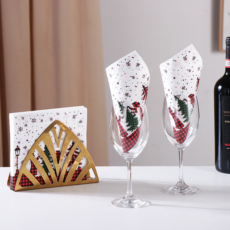 Christmas Tree Pattern Nordic Style, Cute Style Christmas Nordic Style Cute Christmas Tree Native Wood Pulp Tableware