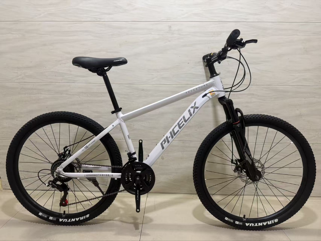 Bicicleta de montaña de 24 pulgadas 26 pulgadas 21 velocidades de amortiguación bicicleta de velocidad variable para hombres