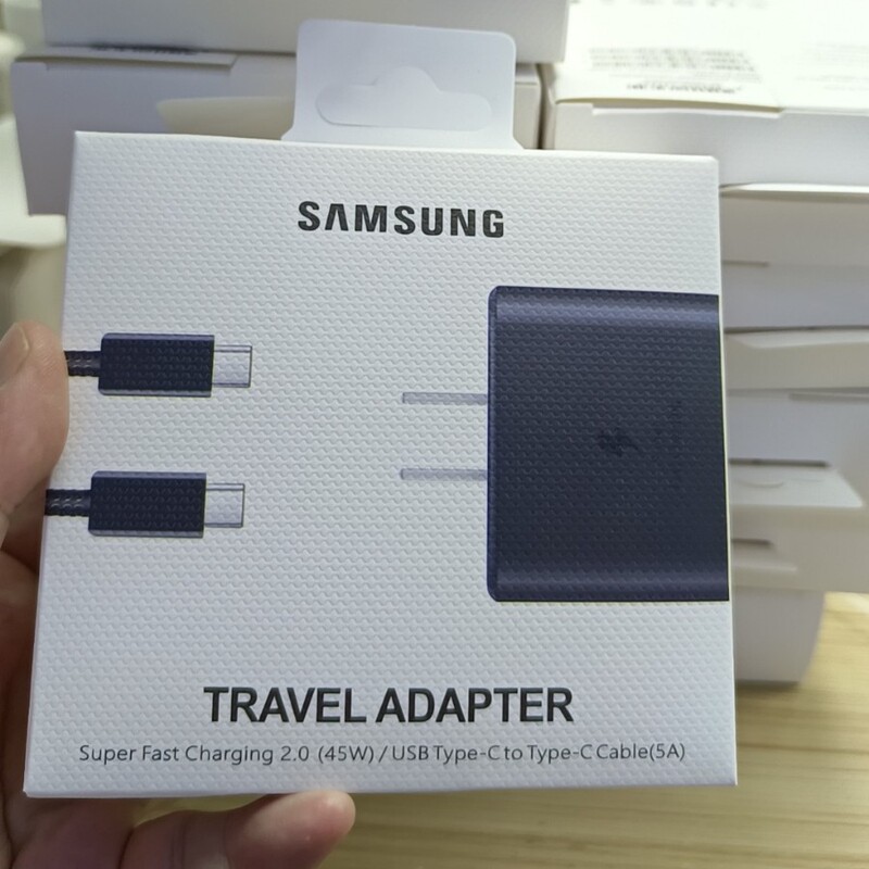 Ultra-Fast Charging of 45W/5A, Suitable for Samsung Note10/S22 Original Chinese/Us Standard Pd45W Fast Charging Head Ultra-Fast Charging of 45W/5A, Suitable for Samsung Note10/S22 Original Chinese/Us Standard Pd45W Fast Charging Head
