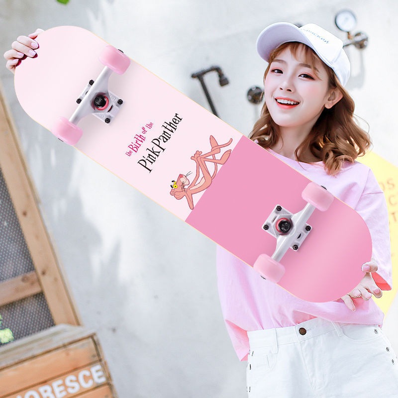 Four-Wheel Skateboard for Beginners, Adult Boys and Girls, Teenagers, Adult Professional Korean Version Short Board Double Tilt Children's Scooter