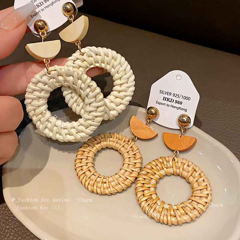 Bohemian round woven earrings fashionable exaggerated design ear studs earrings high-grade all-match earrings wholesale