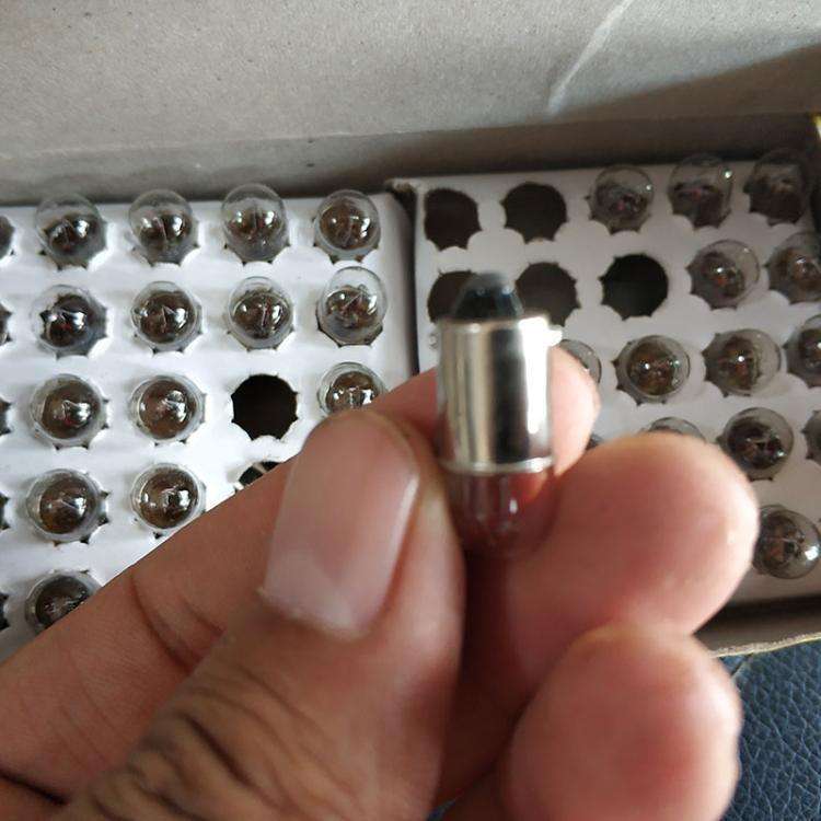Car Instrument Panel Light Bulb T8.5 12V 24V 3W Small Car Light Bulb Truck Side Light Bulb Test Light B9 Small Light Bulb