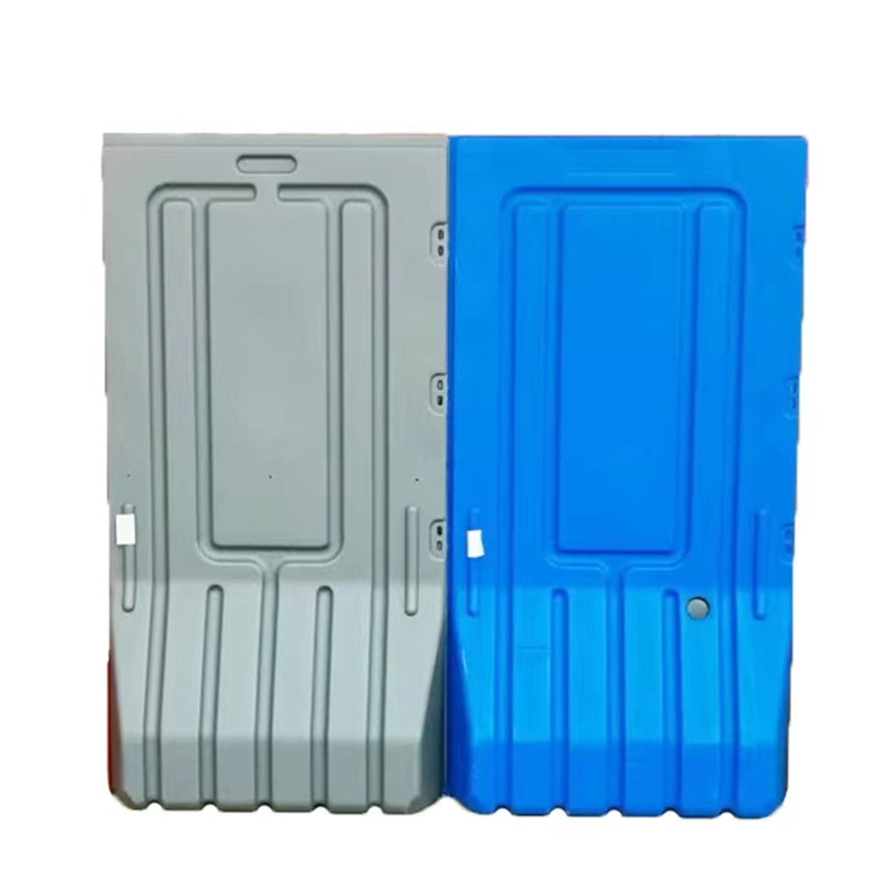 工厂批发疫情市政三孔高围栏水马施工防撞吹塑水马隔离墩现货供应