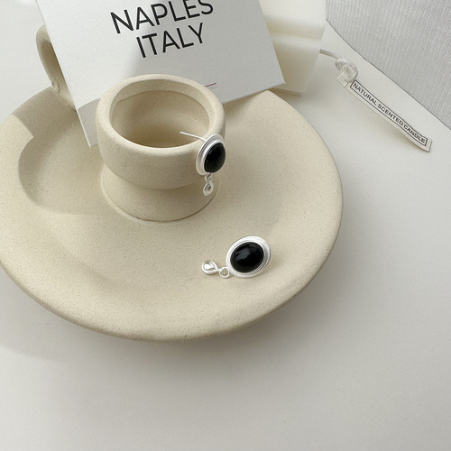 925 sterling silver high-end matte natural agate earrings for women niche retro personality simple and versatile little red book ears