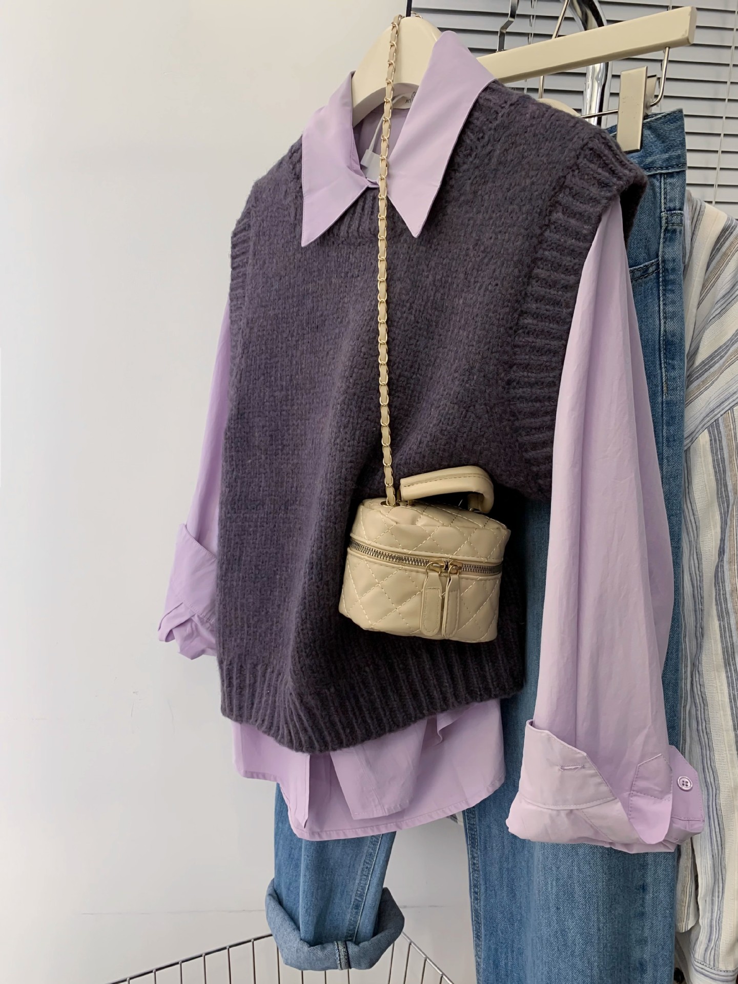 紫色针织马甲女春秋秋季外搭毛衣背心2023新款衬衣衬衫叠穿两件套