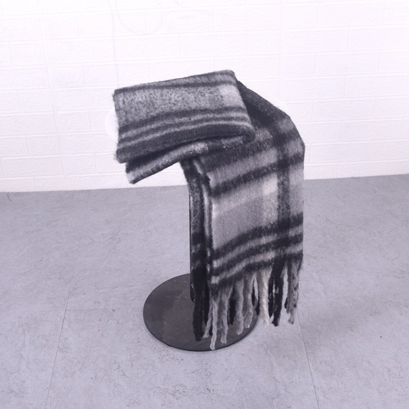 Unisex Simple Style Plaid Imitation Cashmere Scarf display picture 13