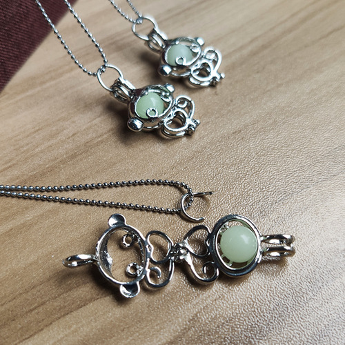 Creative New Glowing Monkey Pendant Openwork Alloy Necklace Cute Animal Accessory Unisex Lockets