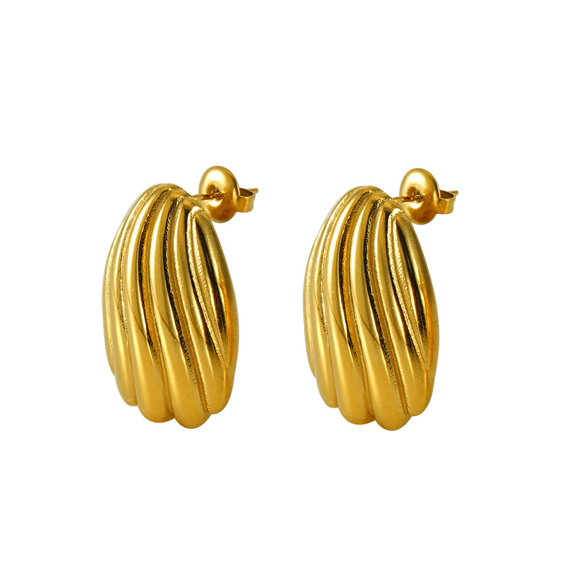 Pendientes de acero de titanio chapado en oro de acero inoxidable dorado de 18k estilo europeo y americano Pendientes de rayas con patrón de concha retorcida Pendientes mujeres