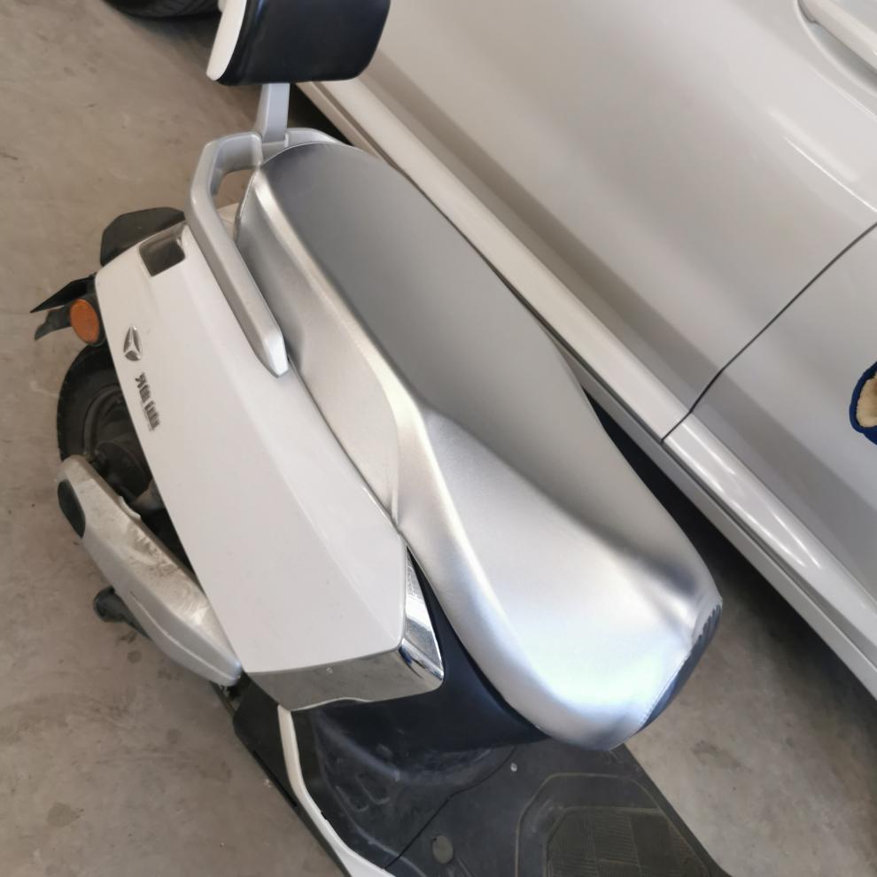 Motorcycle Seat Cover, Electric Vehicle Seat Cover, Waterproof, Sun-Proof, Reflective, Thickened Leather, Heat-Insulating, Summer