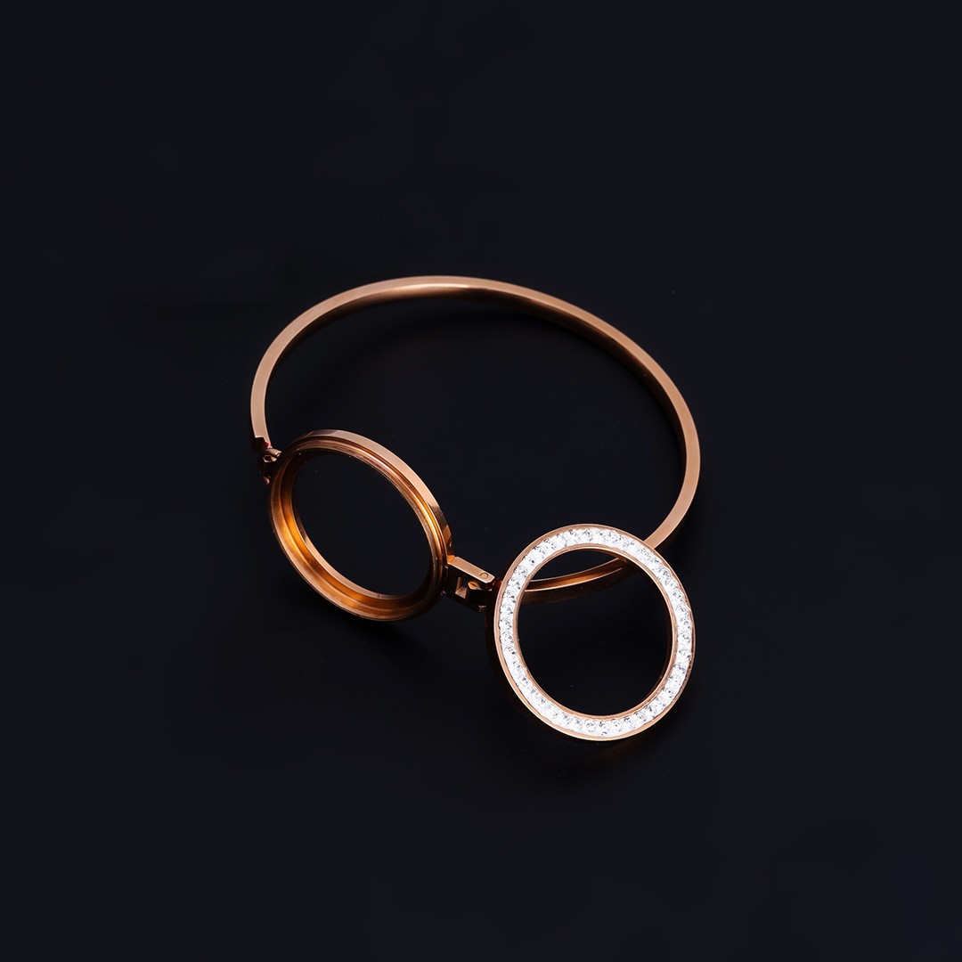 Nieuwe minimalistische en gepersonaliseerde armband, roségouden titanium stalen live mouth damesringtas met ingelegde diamant_voghion.com