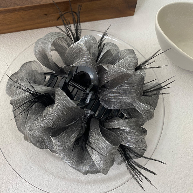 Advanced Satin Satin Big Black Bowknot Clip de tiburón Tocado Diamante cuadrado Horquilla en la parte posterior de la cabeza Clip de agarre Horquilla femenina