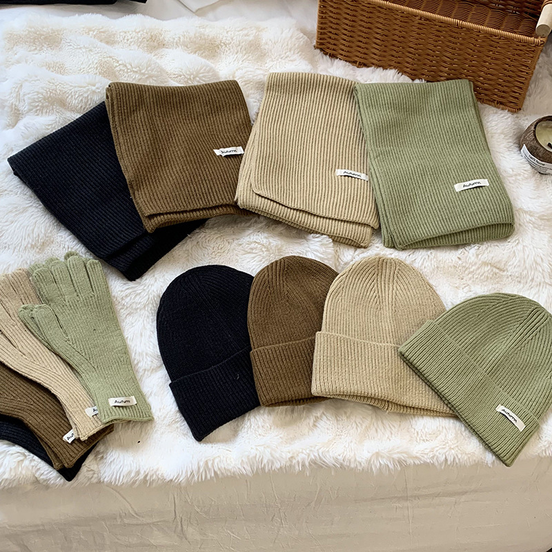 Guantes de sombrero de punto de tres piezas para hombres y mujeres parejas de invierno cálidas bufandas verdes guantes de sombrero
