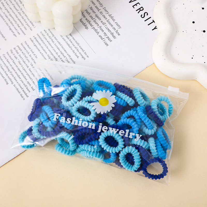 Threaded version 100 pieces 2.5cm blue