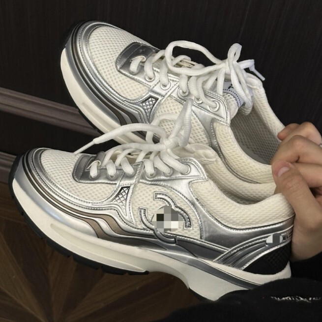 Chanel-Style Silver Mesh Breathable Height-Increasing Dad Shoes 23C Unisex Non-Slip Lightweight Casual Sneakers Chanel-Style Silver Mesh Breathable Height-Increasing Dad Shoes 23C Unisex Non-Slip Lightweight Casual Sneakers