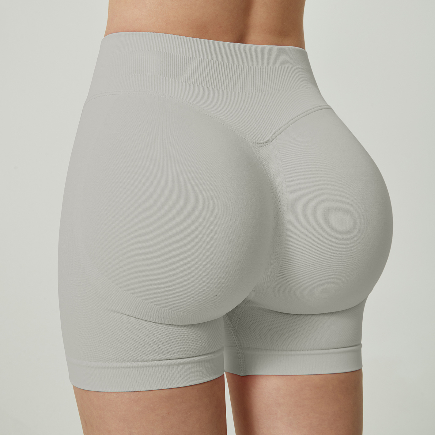Hip-lifting running fitness pants, sports shorts.