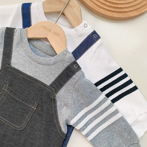Internet celebrity trendy baby jumpsuit fake two-piece male baby hoodie new style children and girls knitted denim crawler suit