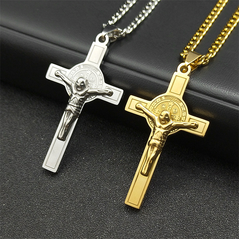 Collier Croix Jesus Crucifix Gold