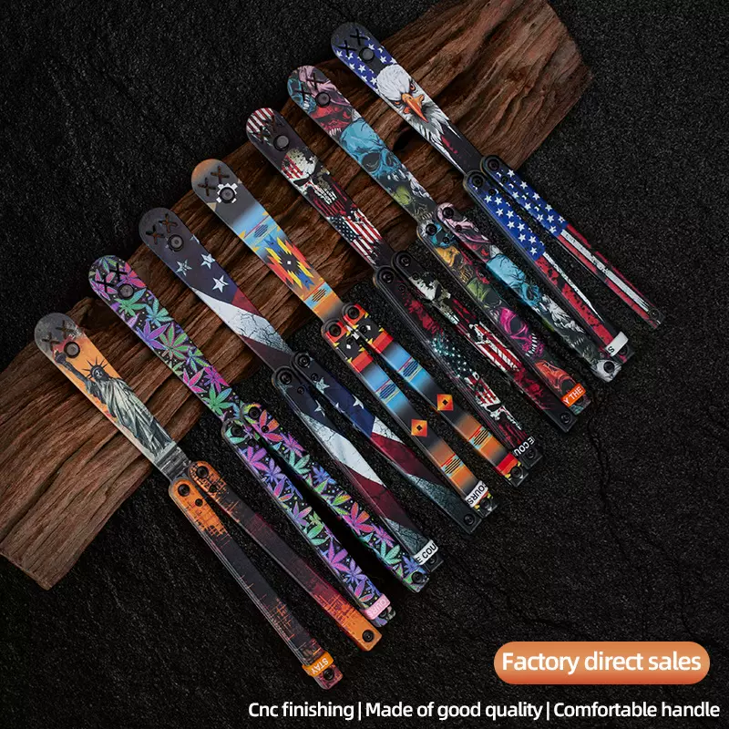 【跨境专供】塑料黑白蝴蝶刀未开刃甩手刀塑料蝴蝶刀UV打印图案