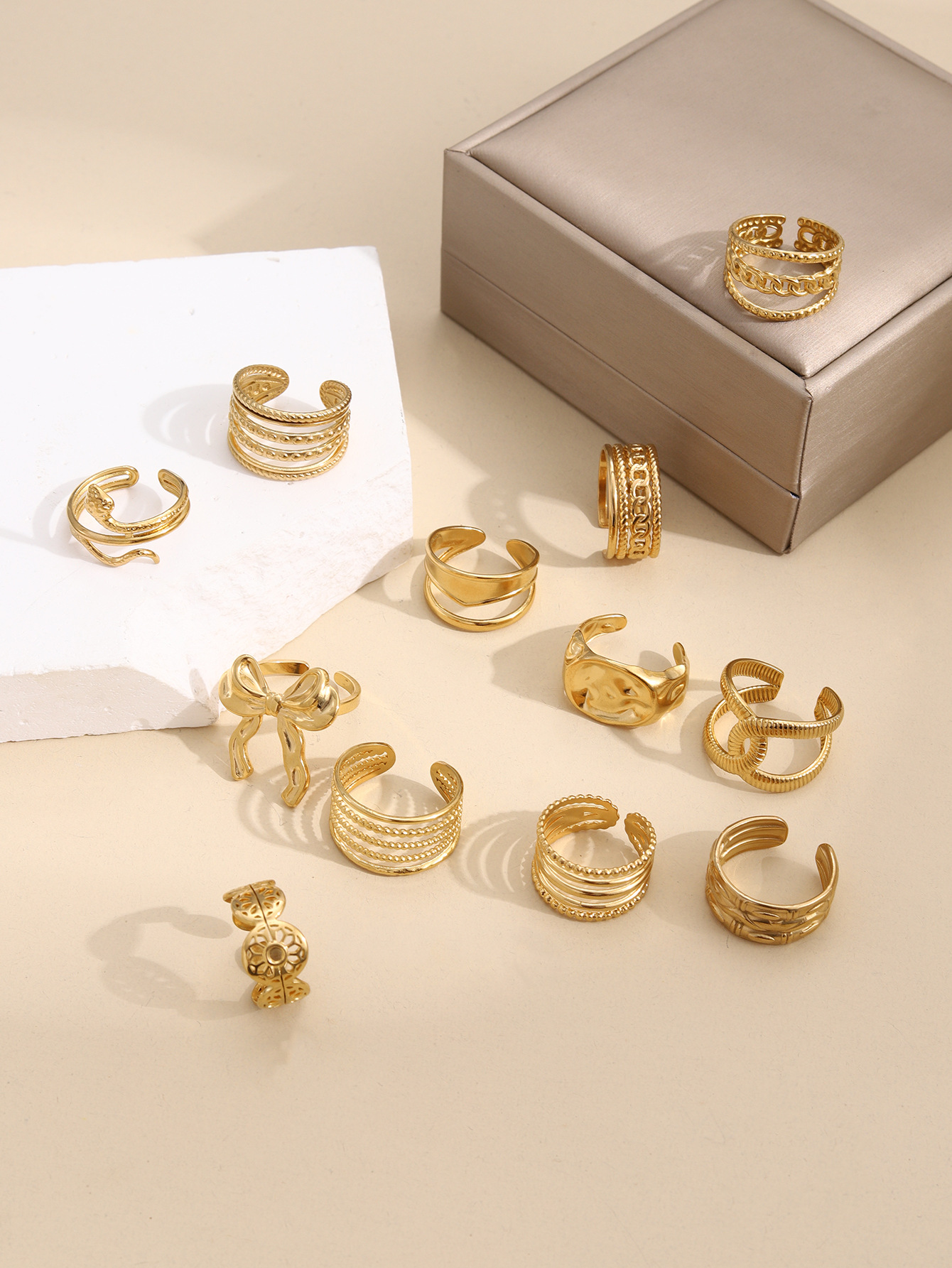 10g Weight Open Rings Classification Adjustable Ring Size 1 Piece Quantity Daily Occasion 304 Stainless Steel Material Smile Face, Snake, Bow Knot Pattern Women's Gender Retro Style Wholesale Jewelry Retro Smiley Face Snake Bow Knot 304 Stainless Steel Open Rings 1