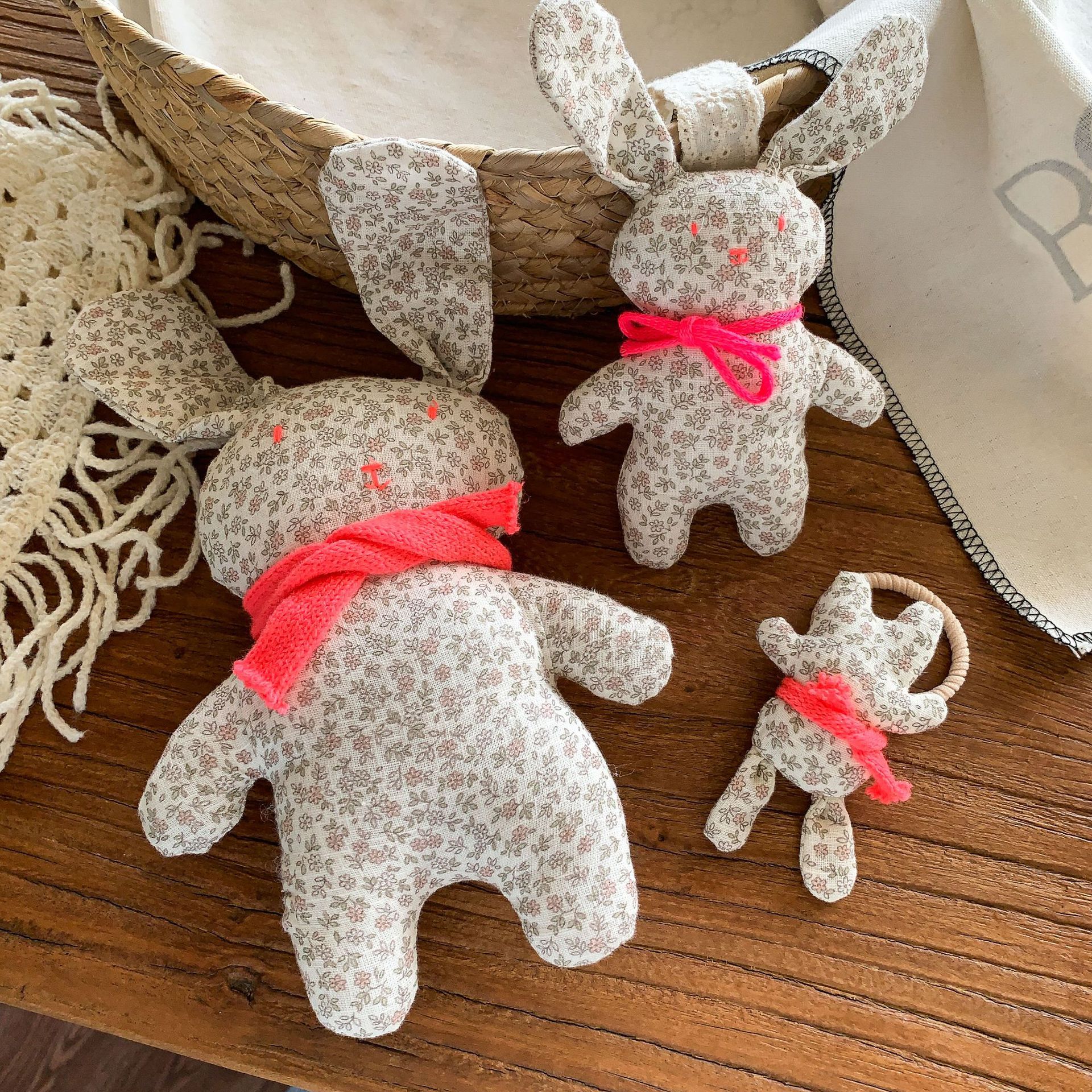 Sugar Pear ropa para niños niñas muñecas de conejo muñecas 2025 nuevo lindo muñeca de tela para niños juguetes para bebés