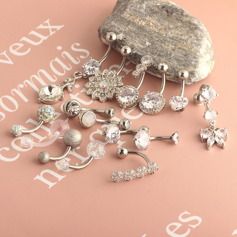 Silver pointed spike labret stud material detail