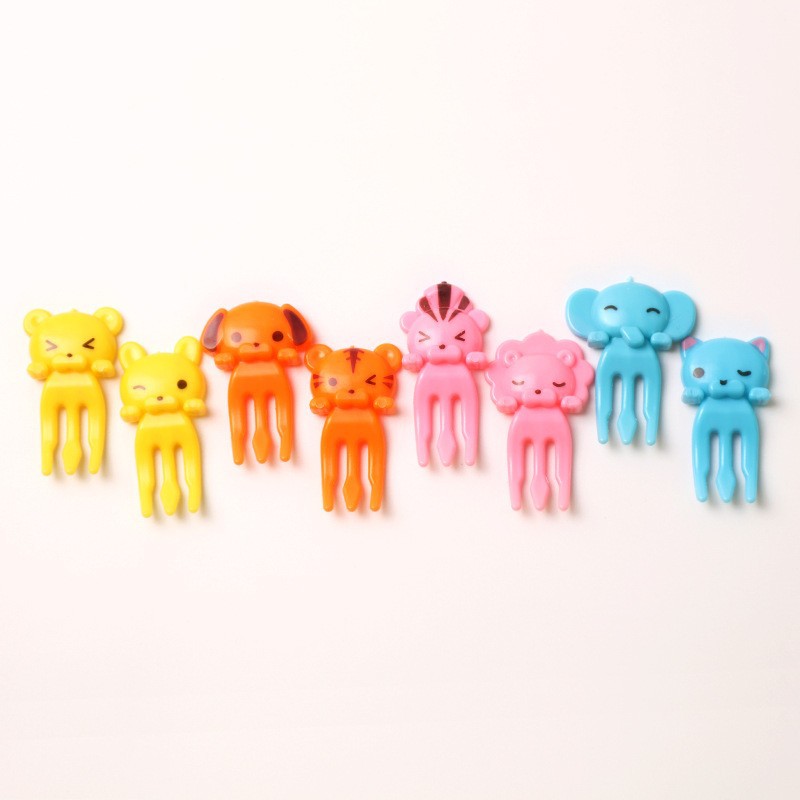 Cartoon japonés encantador tenedor de fruta transfronterizo venta caliente stick de fruta creativa decoración mini tenedor de fruta al por mayor