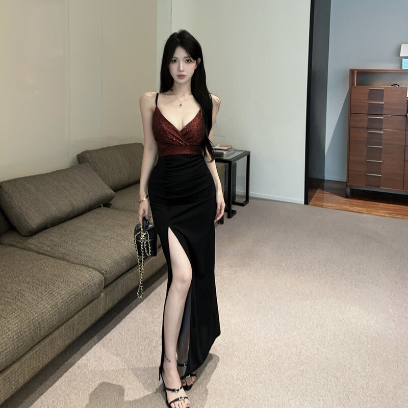 Purely Alluring Nightclub Style Sexy Low-Cut V-Neck Sequined Bodycon Dress for Women, New Spring and Autumn Model with Slit, Long Strapless Dress
