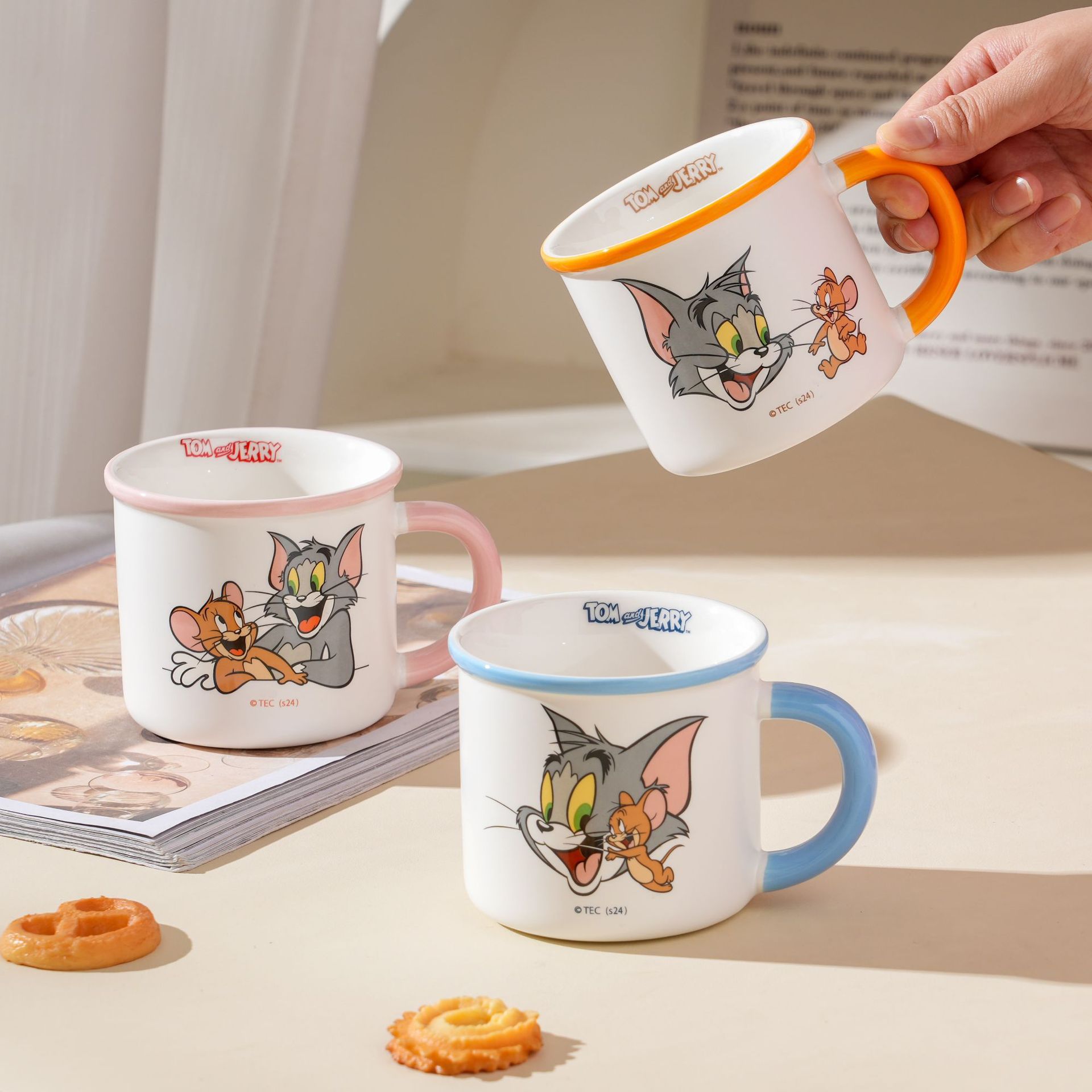 Taza de cerámica de marca compartida de gato y ratón, patrón de dibujos animados, recuerdo, taza de bebida de oficina linda, taza de esmalte de imitación para el hogar