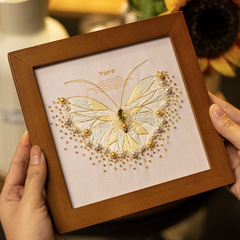 フランス刺繍手作りdiy材料包珠刺繍金蝶フォトフレーム画家庭装飾品祝日プレゼント
