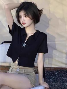 French Retro Style Short-Sleeved T-Shirt for Women with Butterfly Double Zipper V Neck Bottoming Shirt T-Shirt Black Elegant Top 2024