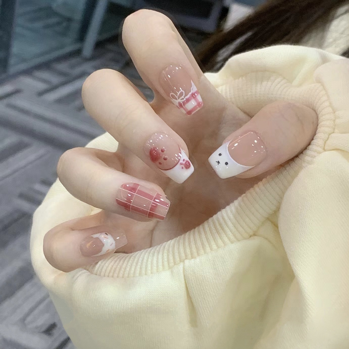 Temperamento de manicure desnudo, brillante, suave, versátil, puro deseo de sentir la atmósfera, blanquear, usar productos terminados de uñas