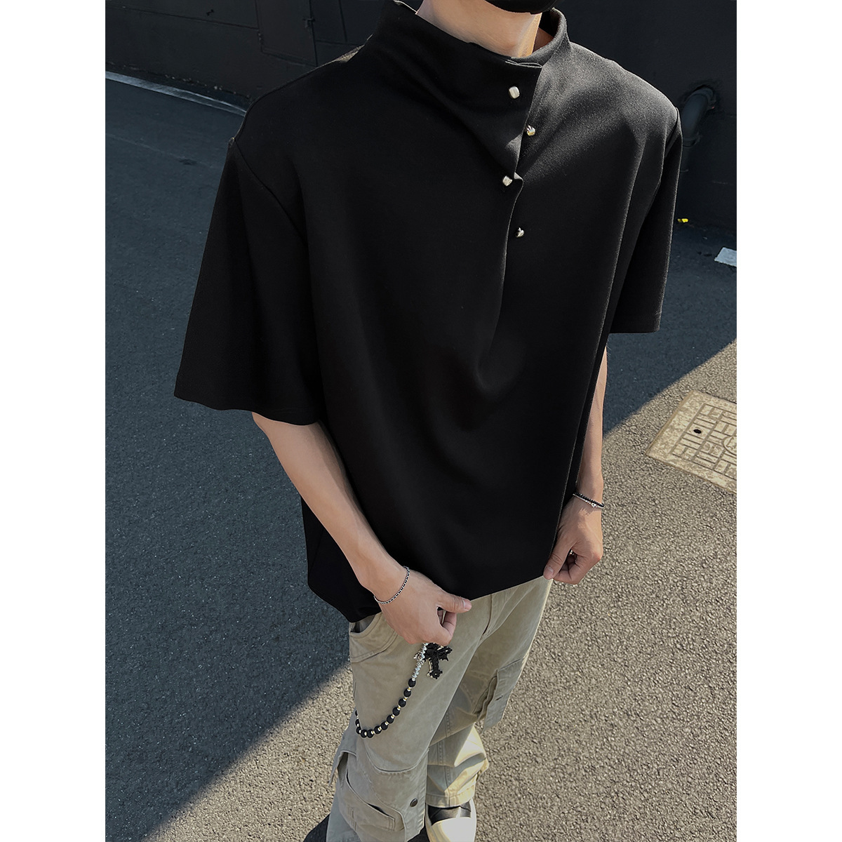 검은색