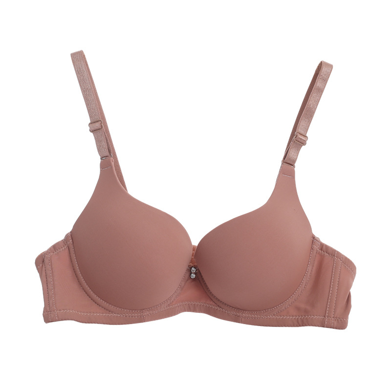 Fábrica de stock pequeño pecho grueso agrupado sujetador de acero anillo de acero ajustado tipo de ropa interior de mujer brillante sin marca sujetador