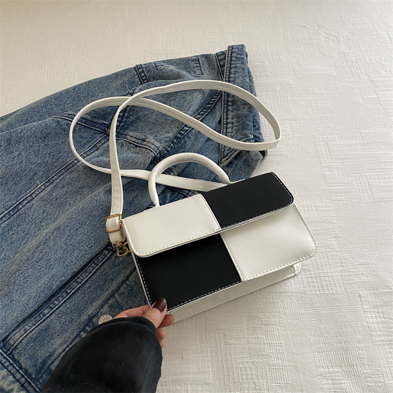 Este año, bolsos populares de color de contraste para mujeres 2024, bolsos de mochila de textura de moda de verano, bolsos de mano para mujeres