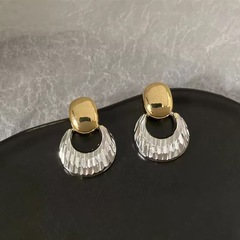 法式复古简约时尚轻奢高级感耳环几何金银双色拼接格纹爆闪耳饰女