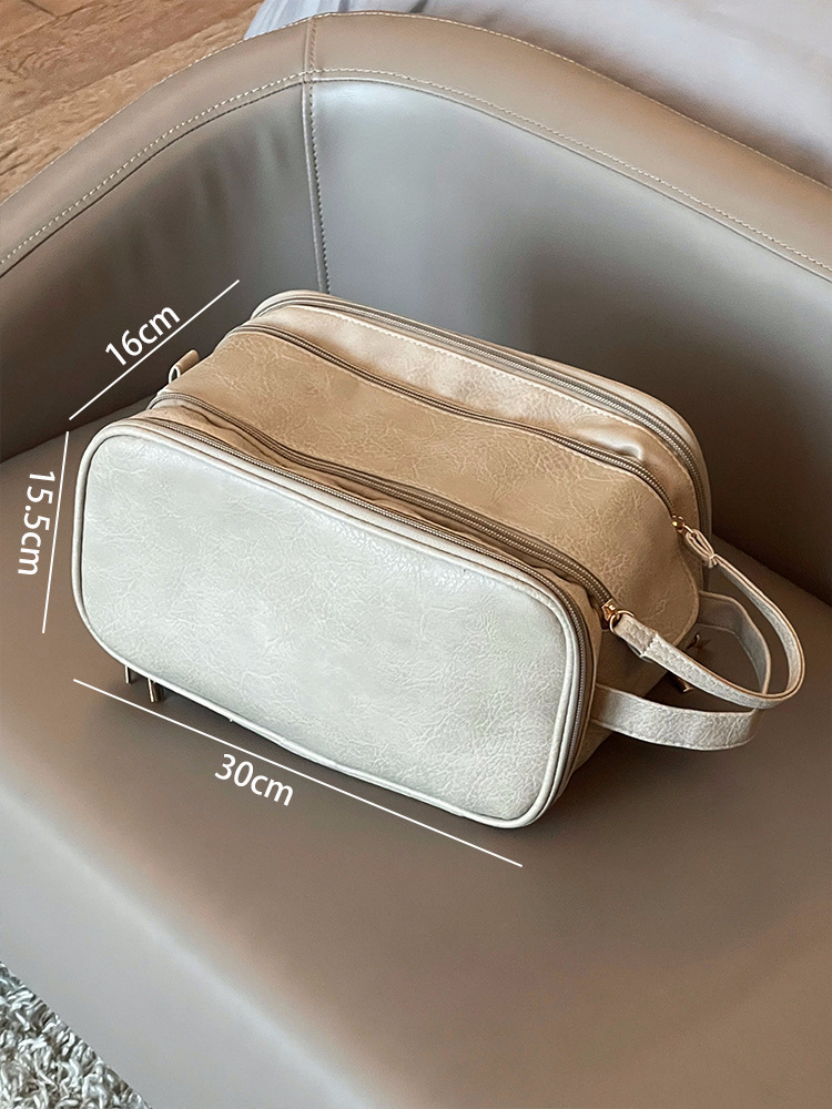 Bolsa de cosméticos 2023 nueva bolsa de lavado de viaje de gran capacidad de escritorio grande cepillo de maquillaje cosmético bolsa de almacenamiento portátil