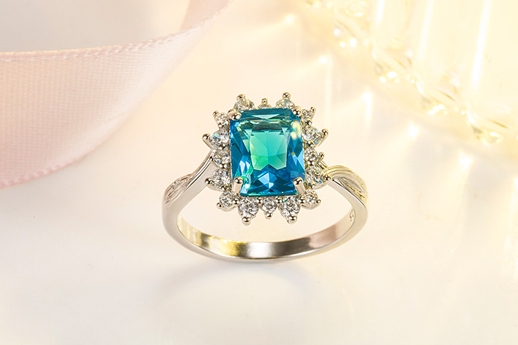 Bague En Cristal Bleu Avec Diamants Incrustés De Bijoux De Mode En Zircon Bleu Brossé display picture 1